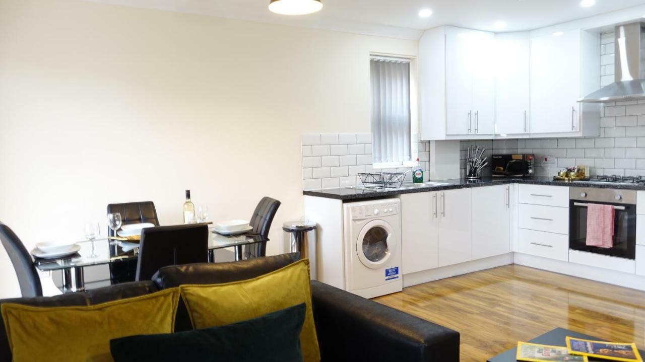 Apartament Luxury 2 Bed 2 Bath - Free Parking - 5Min To Airport - Sleeps 6 Ashford  Zewnętrze zdjęcie