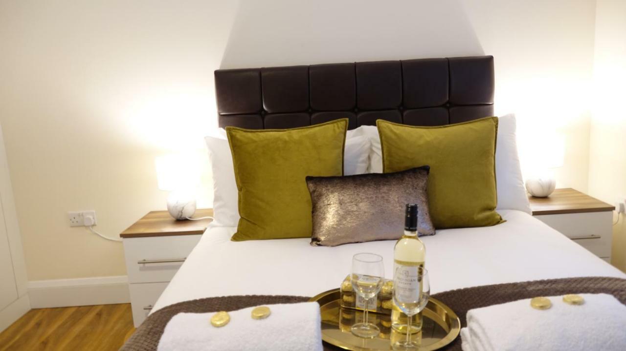 Apartament Luxury 2 Bed 2 Bath - Free Parking - 5Min To Airport - Sleeps 6 Ashford  Zewnętrze zdjęcie