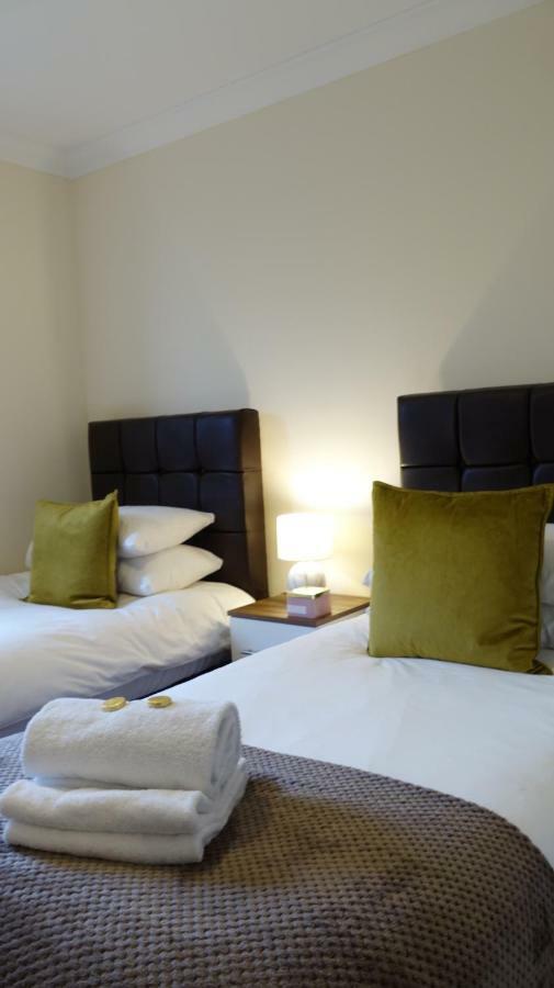 Apartament Luxury 2 Bed 2 Bath - Free Parking - 5Min To Airport - Sleeps 6 Ashford  Zewnętrze zdjęcie