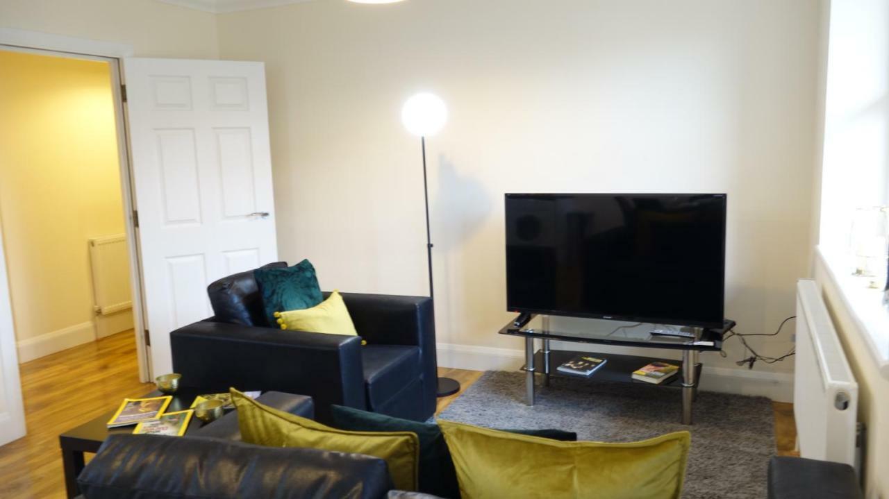 Apartament Luxury 2 Bed 2 Bath - Free Parking - 5Min To Airport - Sleeps 6 Ashford  Zewnętrze zdjęcie