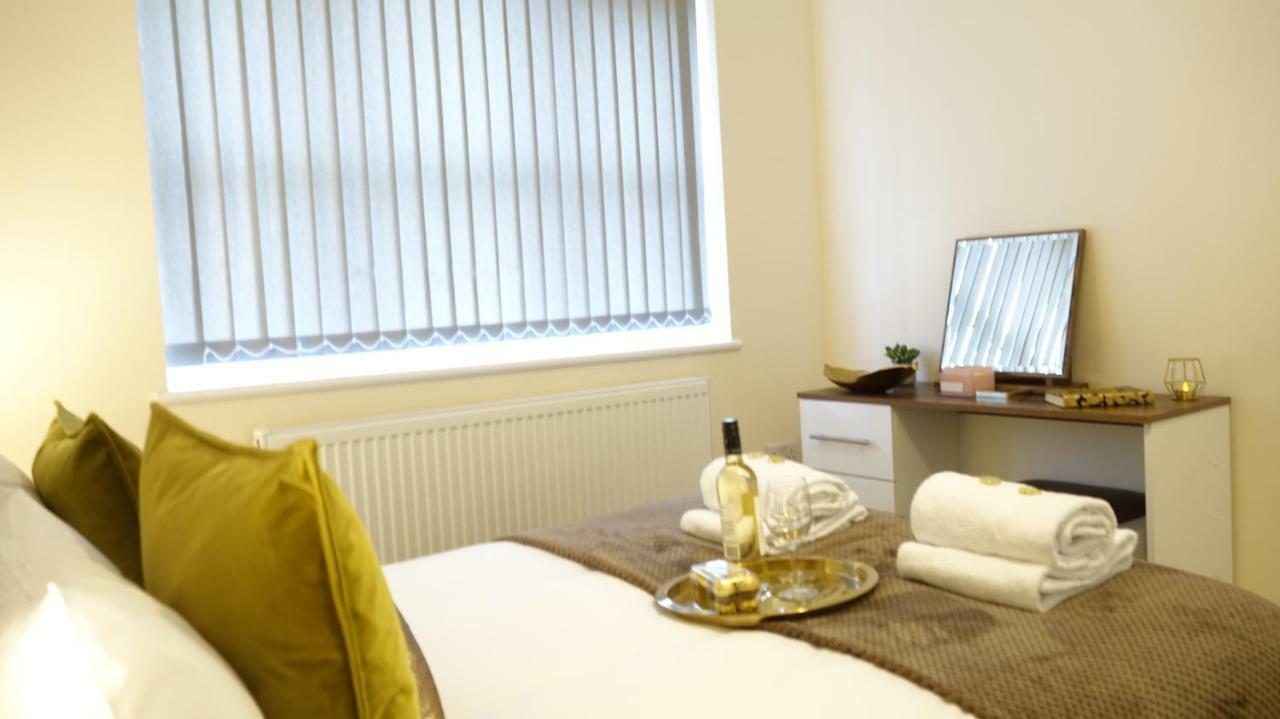 Apartament Luxury 2 Bed 2 Bath - Free Parking - 5Min To Airport - Sleeps 6 Ashford  Zewnętrze zdjęcie