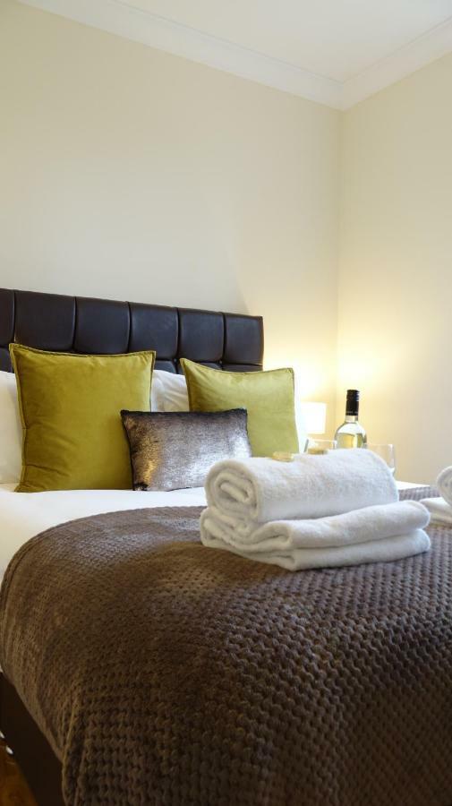 Apartament Luxury 2 Bed 2 Bath - Free Parking - 5Min To Airport - Sleeps 6 Ashford  Zewnętrze zdjęcie
